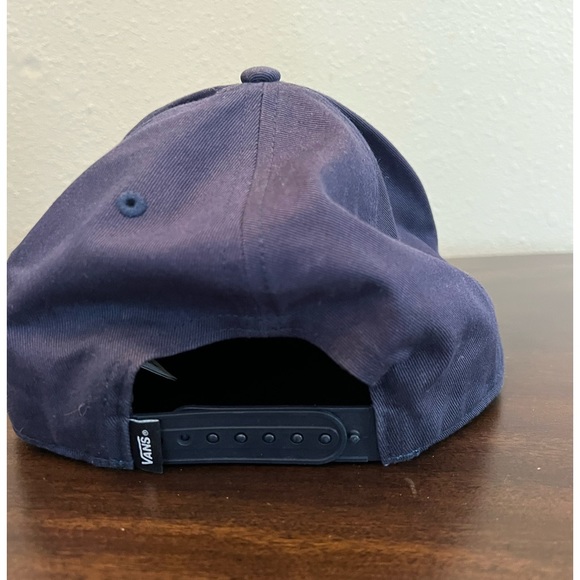 Vans Hawaiian SnapBack hat - Picture 3 of 3